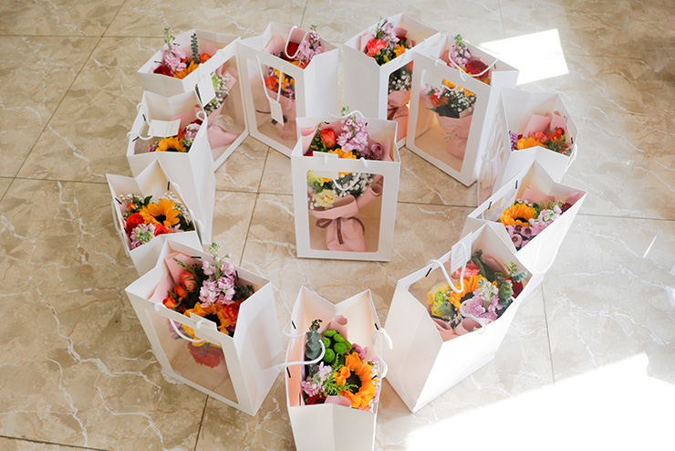 愛在三八節(jié)，情暖半邊天 濟(jì)南賽成為女員工送上節(jié)日祝福